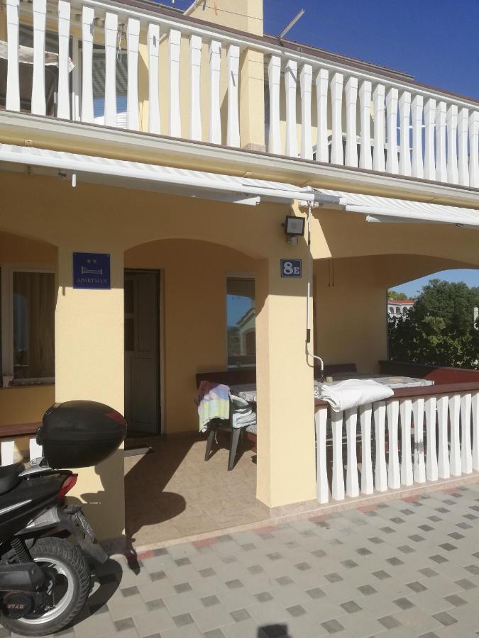 Appartement Kovacic à Vir Extérieur photo